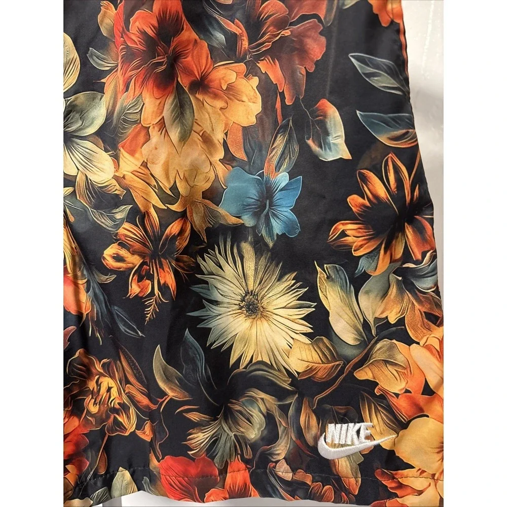 Nike Club Flow Mesh Lined Shorts Floral Above Knee Standard Fit Men's Size Large